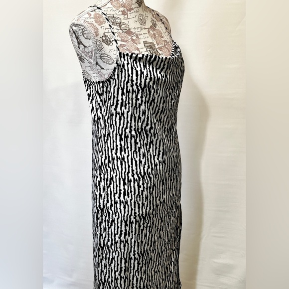 OPEN EDIT Beige and black‎ zebra print slip dress size M. - Picture 8 of 14